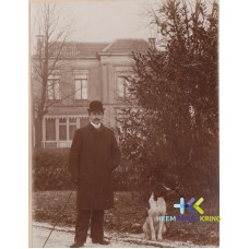 br 77 W.Bruns met hond